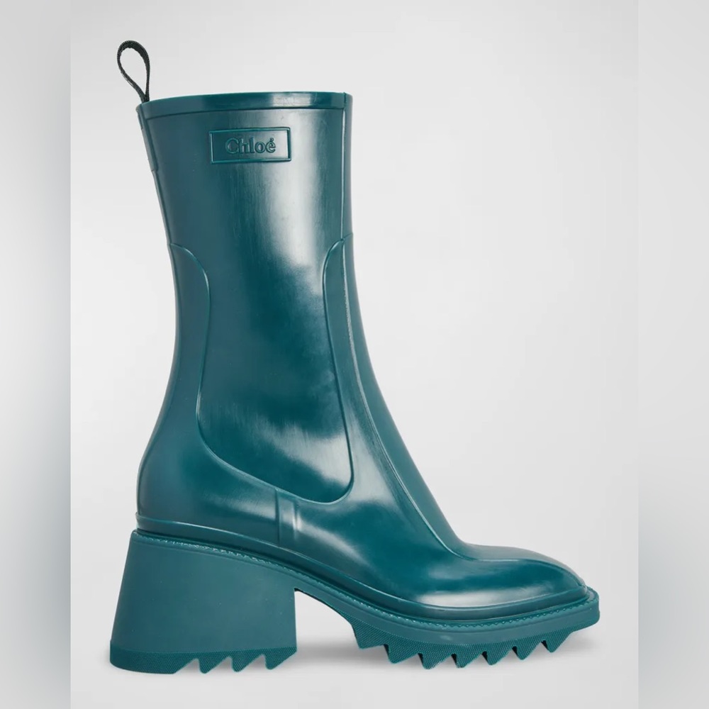 BRAND NEW Authentic Chloe Betty rain boots